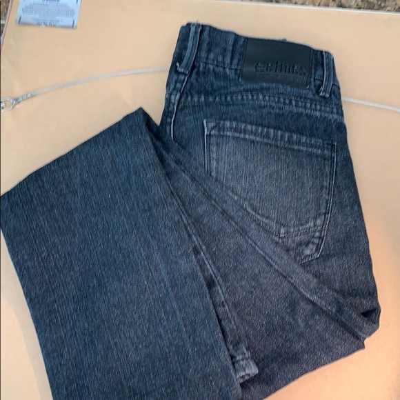 etnies jeans